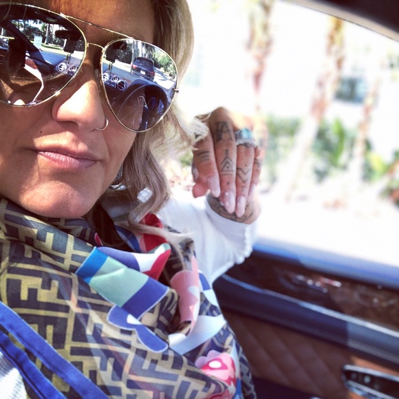 Meet your Posher, Randie jayne - Picture 2 of 11